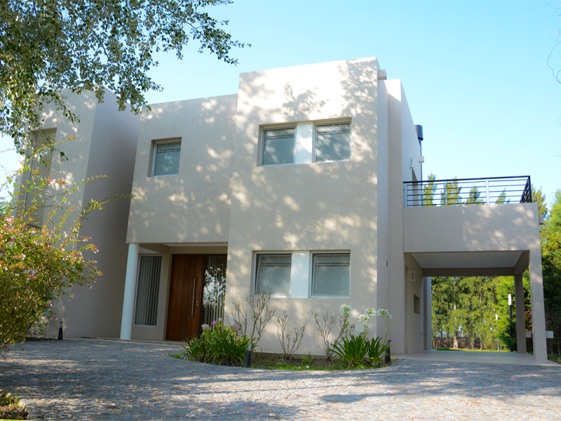 Casas listas para habitar en Haras del Sur - Casa 19